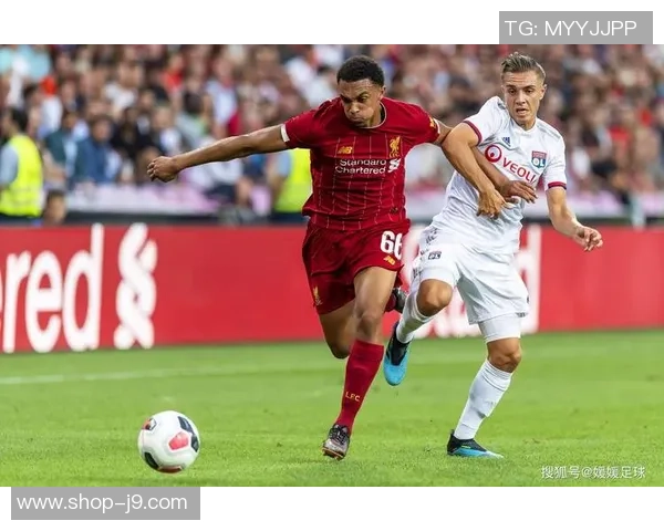 罗马足球慈善赛助力公益事业传递温暖与希望